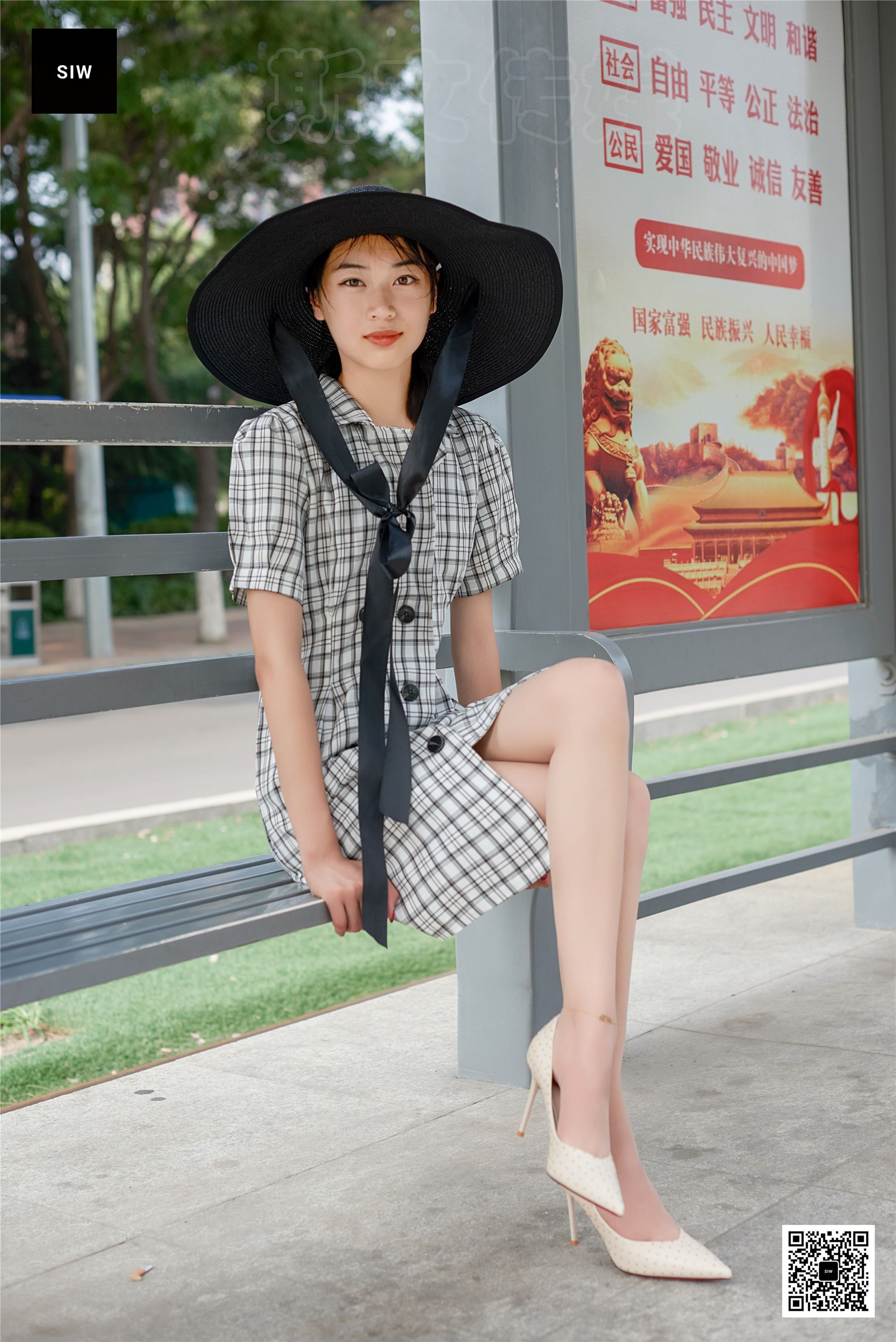 SIW斯文传媒 VOL.014 月台少女-丽莉